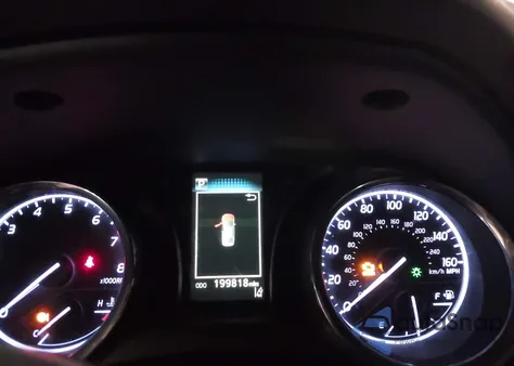 2020 Toyota Camry Se z USA, uszkodzony, nr VIN 4T1G11AK3LU916925